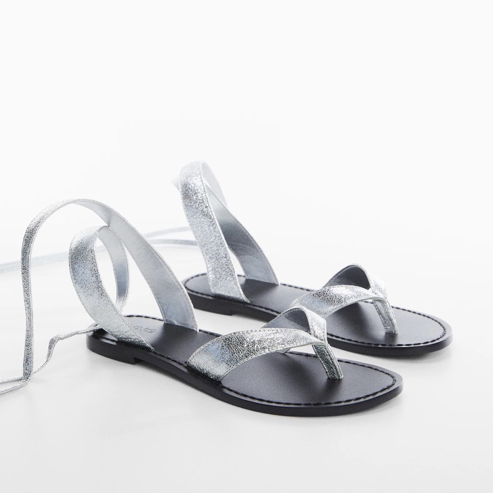 ✨SALE✨ Mango 
Criss-cross straps sandals ✨SALE✨